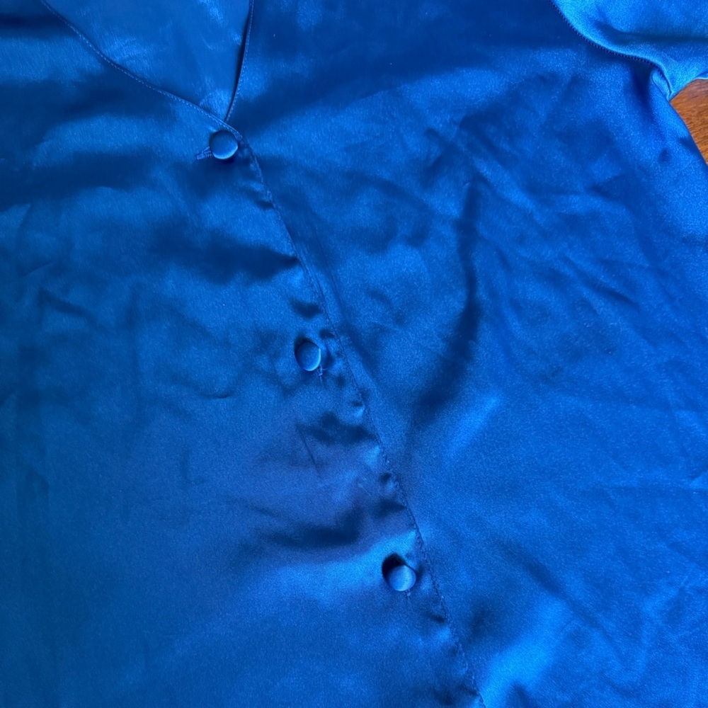 Vintage Victoria’s Secret Gold Label Blue Button up Nightgown - Picture 2 of 4